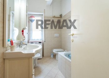 Bagno - Trilocale Via Diano Marina
24, Roma - foto 18