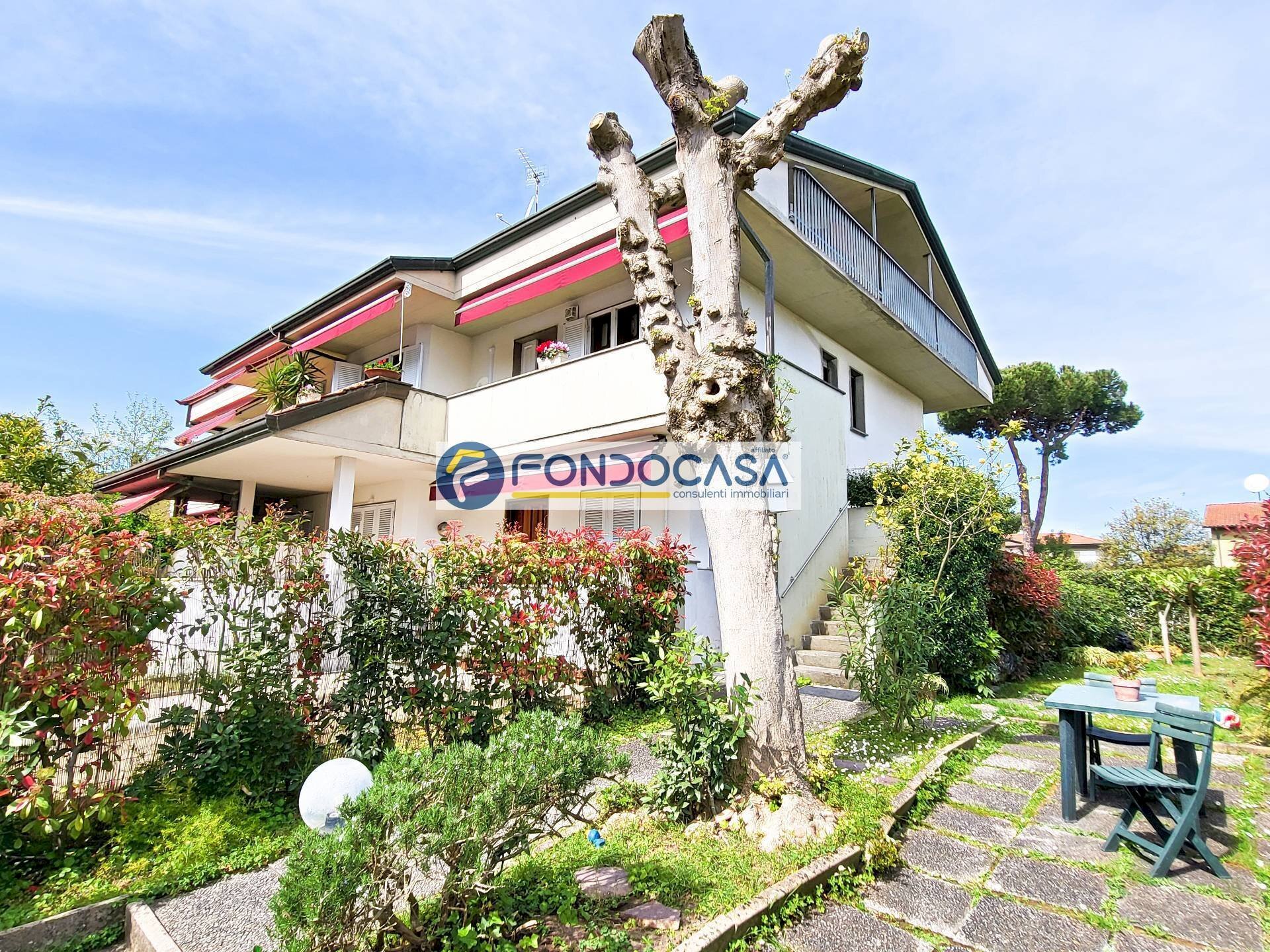 Foto 1 - Appartamento Via Enrico de Nicola
 
79, Camaiore - foto 1