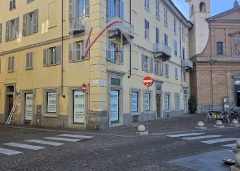 Foto 2 - Bilocale VIA SAVOIA
 
3, Pinerolo - foto 2