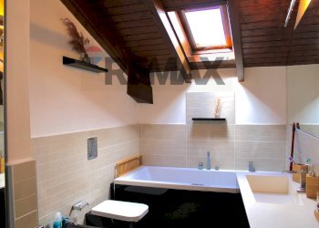 Bagno - Trilocale Via Giuseppe Garibaldi
 
105, Ferno - foto 7