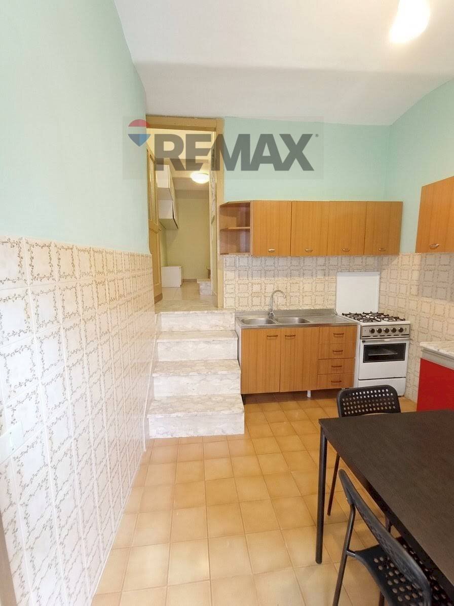 Cucina - Semi-detached house via Roma
 
9, Duronia - photo 3