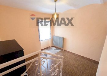 Stanza vuota - Semi-detached house via Roma
 
9, Duronia - photo 9