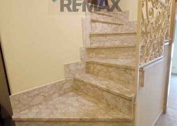 Scale - Semi-detached house via Roma
 
9, Duronia - photo 13