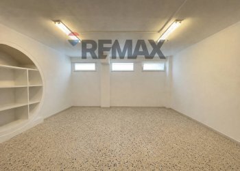Stanza vuota - Commercial Premises Via Conte Agostino Pepoli
 
31, Trapani - photo 6