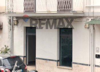 Edificio all\'aperto - Shop via Sampolo
 
326- 328, Palermo - photo 3