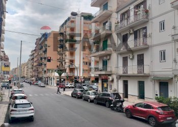 Edificio all\'aperto - Shop via Sampolo
 
326- 328, Palermo - photo 5