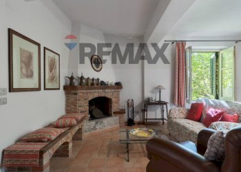 Soggiorno - Farm Via san Pietro, Torrenova - photo 26