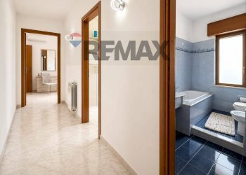 Hall / corridoio - Apartment Via Dell'acquedotto
 
37, Erice - photo 30