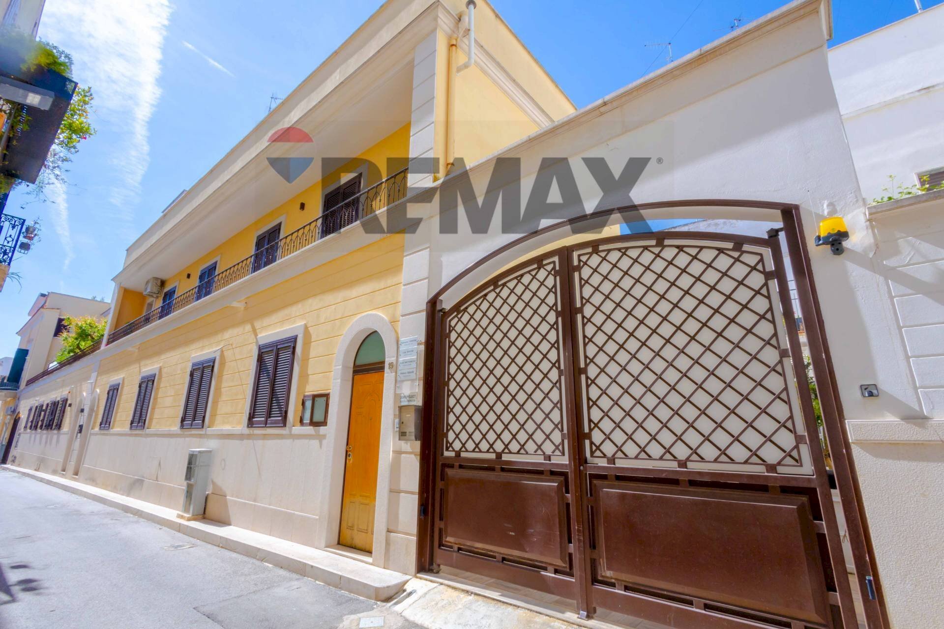 Edificio all\'aperto - Three-room apartment Via Luigi Settembrini
 
15, Bitonto - photo 1