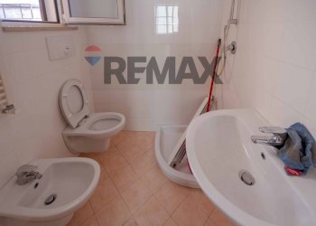 Bagno - Three-room apartment Via Luigi Settembrini
 
15, Bitonto - photo 4