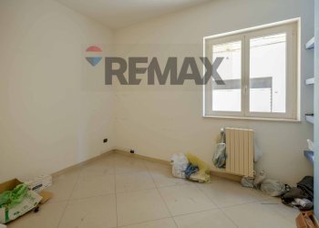 Stanza vuota - Three-room apartment Via Luigi Settembrini
 
15, Bitonto - photo 5