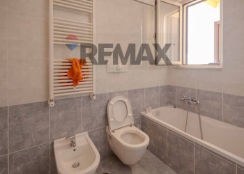 Bagno - Three-room apartment Via Luigi Settembrini
 
15, Bitonto - photo 8