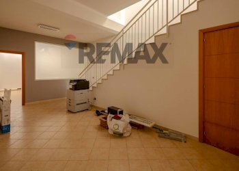 Scale - Three-room apartment Via Luigi Settembrini
 
15, Bitonto - photo 15