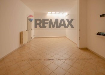 Stanza vuota - Three-room apartment Via Luigi Settembrini
 
15, Bitonto - photo 17