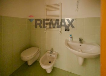 Bagno - Three-room apartment Via Luigi Settembrini
 
15, Bitonto - photo 19