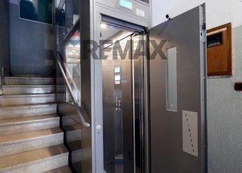 Ricezione / Lobby - Trilocale Via Daunia
 
5, Bari - foto 4