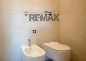 Bagno - Trilocale Via Daunia
 
5, Bari - foto 16