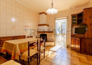 Sala da pranzo - Four-room apartment Via Beato Bartolo Longo
 
5, Ostuni - photo 5