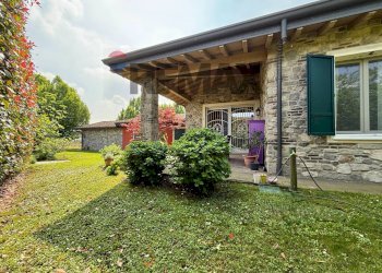 Giardino - Independent house Via Montegrappa
 
29, Gadesco-Pieve Delmona - photo 35