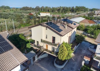 Casa all\'aperto - Casa indipendente VIALE MATRINO
 
222, Città Sant'Angelo - foto 2