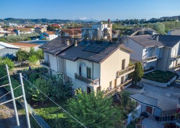 Casa all\'aperto - Casa indipendente VIALE MATRINO
 
222, Città Sant'Angelo - foto 10