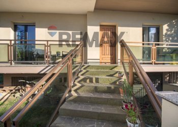 Scale - Casa indipendente VIALE MATRINO
 
222, Città Sant'Angelo - foto 11