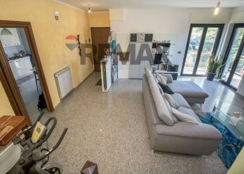 Soggiorno - Casa indipendente VIALE MATRINO
 
222, Città Sant'Angelo - foto 14