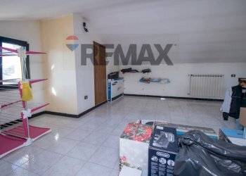 Stanza vuota - Casa indipendente VIALE MATRINO
 
222, Città Sant'Angelo - foto 38