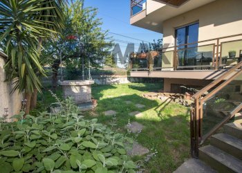 Giardino - Casa indipendente VIALE MATRINO
 
222, Città Sant'Angelo - foto 56