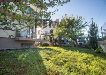 Giardino - Casa indipendente VIALE MATRINO
 
222, Città Sant'Angelo - foto 59