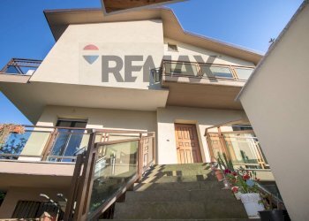 Casa all\'aperto - Casa indipendente VIALE MATRINO
 
222, Città Sant'Angelo - foto 66