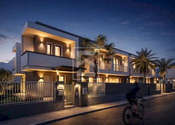 Foto 4 - Casa semi indipendente via frassino
 
cm, Peschiera del Garda - foto 4