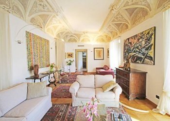 Soggiorno - Four-room apartment via san lorenzo, Bergamo - photo 2