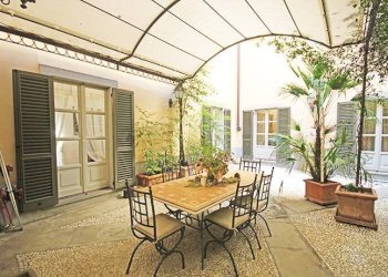 Cortile - Four-room apartment via san lorenzo, Bergamo - photo 7