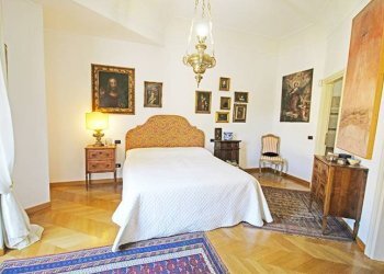 Camera - Four-room apartment via san lorenzo, Bergamo - photo 11