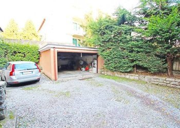 Autorimessa - Villa via santa lucia, Bergamo - photo 5