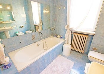 bagno - Villa via santa lucia, Bergamo - photo 40