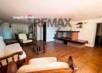 Soggiorno - Villa a Schiera VIA DELL'ORFANOTROFIO
 
72, Roccastrada - foto 2