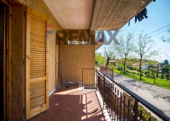 Balcone - Villa a Schiera VIA DELL'ORFANOTROFIO
 
72, Roccastrada - foto 3