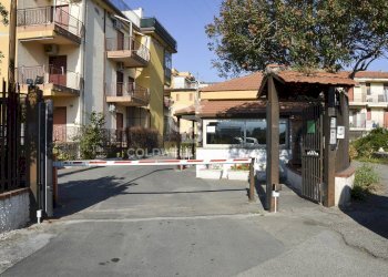 Foto 3 - Monolocale Via Porticato
 
2, Giardini-Naxos - foto 3