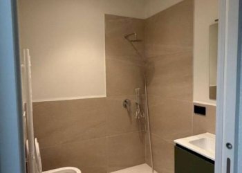 Bagno - Two-room apartment via Nicomede Bianchi, 28, Torino (neighborhood Parella) - photo 17