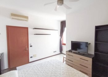 Camera da letto - Three-room apartment via Domenico Biancolelli, Bologna (neighborhood Borgo Panigale) - photo 13