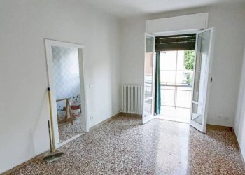 Camera da letto - Three-room apartment via Carlo Cignani, Bologna (neighborhood Bolognina) - photo 5