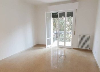 Camera da letto - Trilocale via Carlo Cignani, Bologna (zona Bolognina) - foto 12