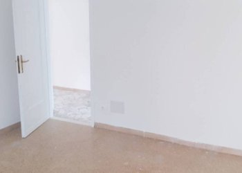Camera da letto - Three-room apartment via Carlo Cignani, Bologna (neighborhood Bolognina) - photo 15