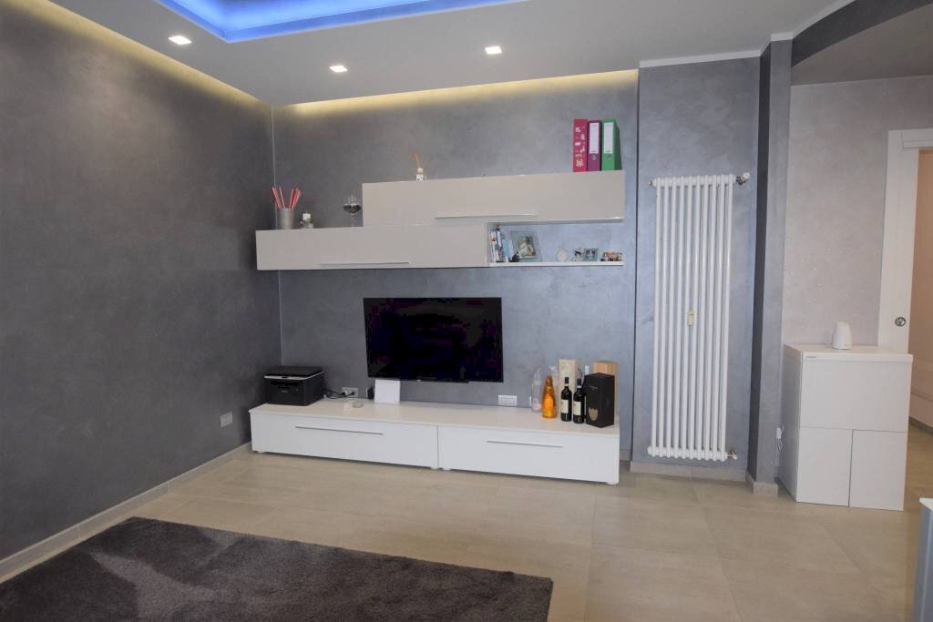 Salone - Two-room apartment via Bra, 22, Mondovì - photo 2