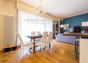 Salone - Apartment viale Quartara, 31, Genova (neighborhood Quarto) - photo 2