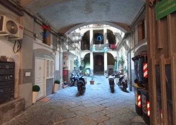 Palestra - Locale Commerciale Vico Sedil Capuano
10, Napoli - foto 4