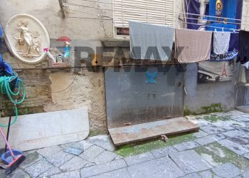 Terrazza - Locale Commerciale Vico Sedil Capuano
10, Napoli - foto 7