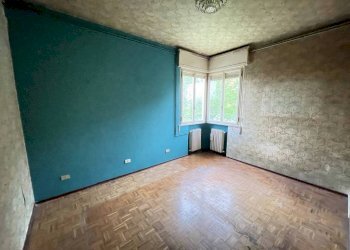 Camera da letto - Trilocale viale delle Nazioni, Ravenna (zona Marina di Ravenna) - foto 9
